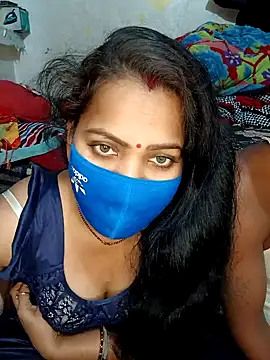 Snapshot of YRIMA1995 chatting on February 7, 3:12 am YRIMA1995 online show from February 7, 3:12 am