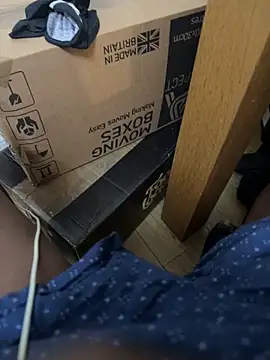 Snapshot of Oorgazmic chatting on February 5, 7:53 pm Oorgazmic online show from February 5, 7:53 pm