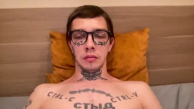 Snapshot of anahori__simon chatting on February 28, 1:55 pm anahori simon online show from February 28, 1:55 pm