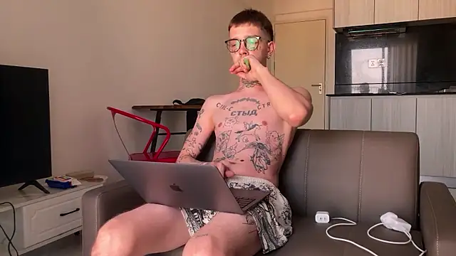 anahori  simon online show from March 4, 1:24 am