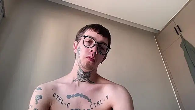 Snapshot of anahori__simon chatting on February 28, 1:49 am anahori simon online show from February 28, 1:49 am