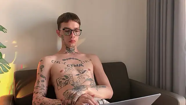 anahori  simon online show from April 5, 12:28 am