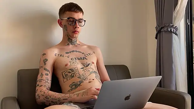 anahori  simon online show from March 8, 2:04 am