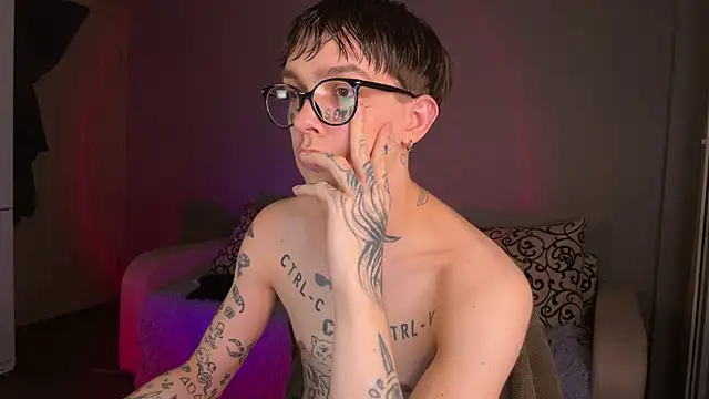 Snapshot of anahori__simon chatting on September 22, 5:52 pm anahori simon online show from September 22, 5:52 pm