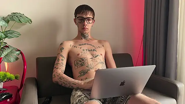 anahori  simon online show from May 13, 1:34 am