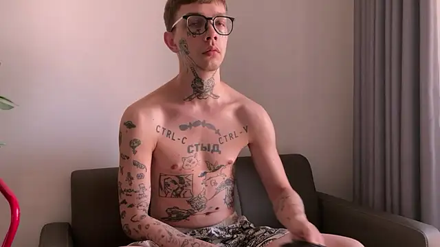 anahori  simon online show from April 3, 12:28 am