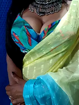 Savita hotmom online show from February 9, 5:33 pm