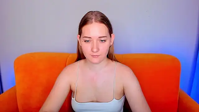 Snapshot of AlinaVice chatting on March 14, 7:48 am AlinaVice online show from March 14, 7:48 am