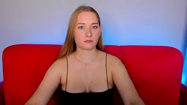 Snapshot of AlinaVice chatting on September 16, 1:17 am AlinaVice online show from September 16, 1:17 am