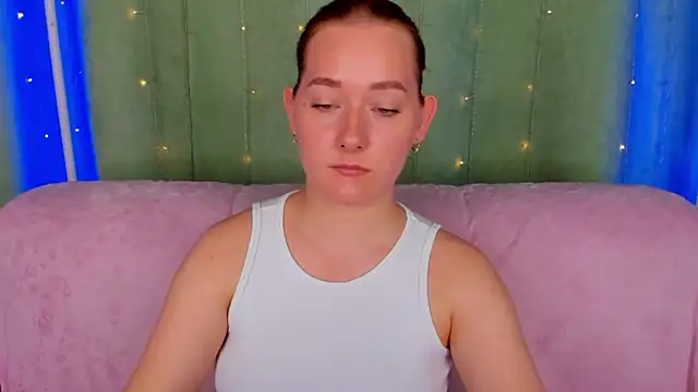 AlinaVice online show from May 19, 1:56 am