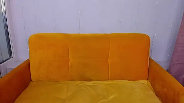 Snapshot of AlinaVice chatting on February 28, 1:37 am AlinaVice online show from February 28, 1:37 am