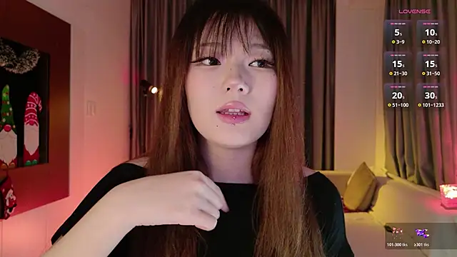 Snapshot of KitayamaChu chatting on December 15, 6:14 pm KitayamaChu online show from December 15, 6:14 pm