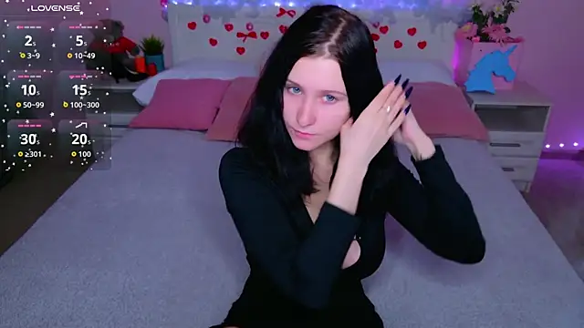 SarahStanley online show from February 26, 4:07 pm