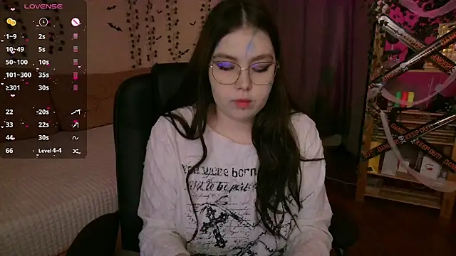 Arizonaa Muse online show from October 31, 1:35 am