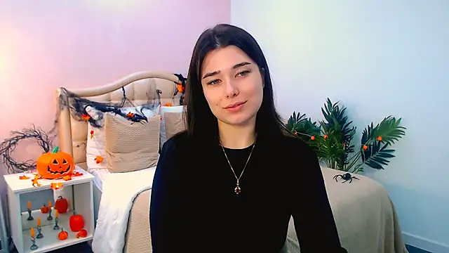  Sun Shy  online show from November 10, 1:16 pm