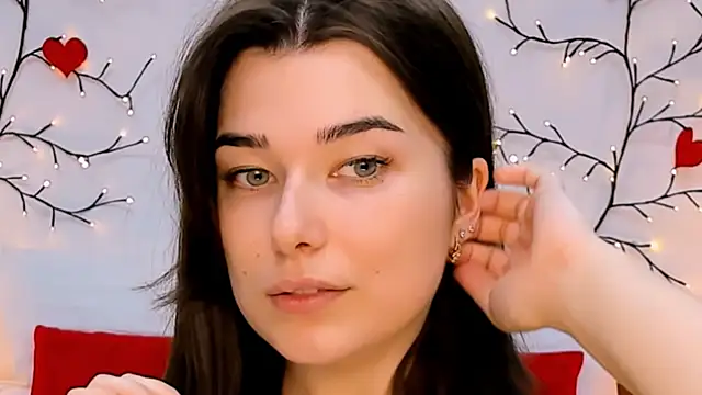  Sun Shy  online show from September 30, 8:26 pm