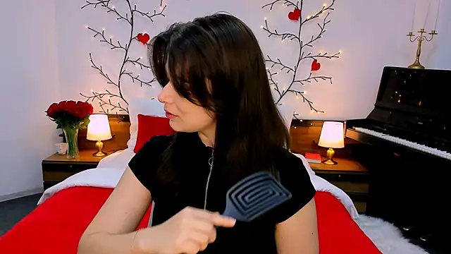  Sun Shy  online show from September 12, 8:08 pm