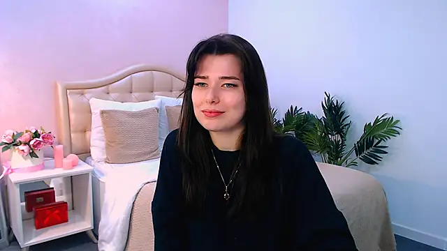  Sun Shy  online show from November 20, 1:23 pm