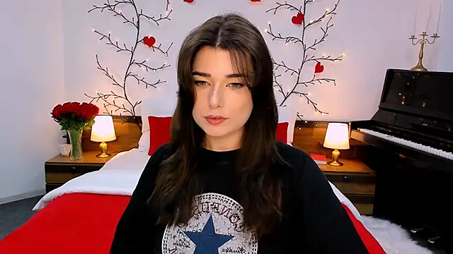  Sun Shy  online show from September 15, 1:11 pm