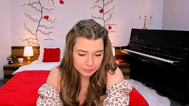  Sun Shy  online show from March 9, 5:33 am