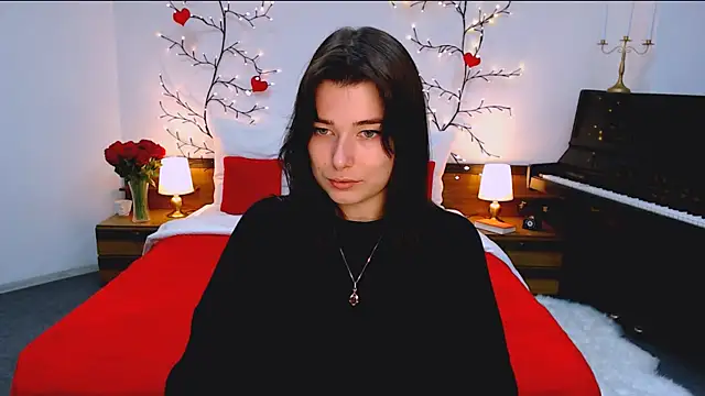  Sun Shy  online show from November 21, 1:21 pm