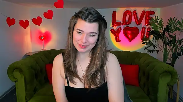  Sun Shy  online show from March 11, 11:15 pm