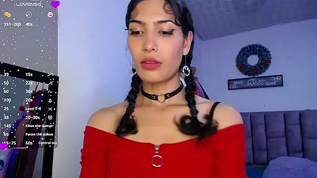 Lanna hott  online show from December 15, 9:09 pm