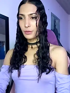 Lanna hott  online show from March 19, 7:14 pm