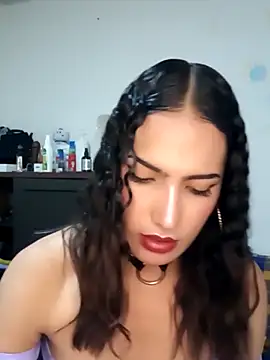 Lanna hott  online show from March 7, 7:16 pm