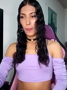 Lanna hott  online show from April 15, 7:58 pm