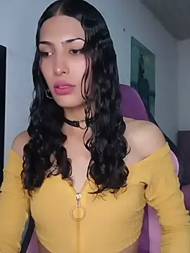 Lanna hott  online show from May 21, 7:22 pm