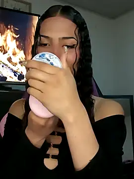 Lanna hott  online show from October 17, 11:34 am