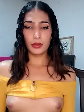 Lanna hott  online show from March 14, 11:00 pm