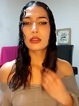 Lanna hott  online show from March 18, 1:01 pm