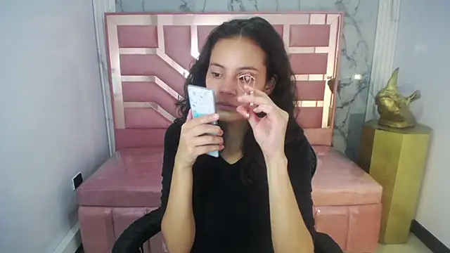 Snapshot of Tyna_ch chatting on February 17, 4:28 pm Tyna ch online show from February 17, 4:28 pm