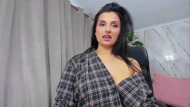 JennaPrice online show from July 16, 9:39 am