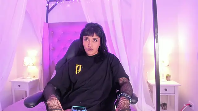 Valkiria ponce online show from November 15, 6:06 am