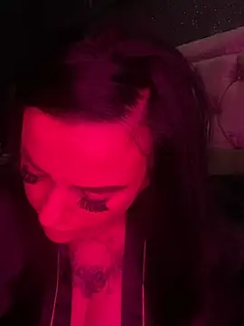 MissEssex online show from January 29, 3:37 pm