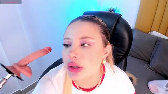 Khali reed  online show from February 7, 7:38 am