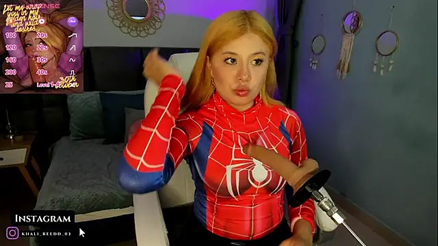 Khali reed  online show from November 2, 2:05 am