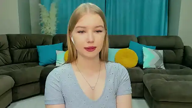 shy  lady online show from February 21, 2:38 pm