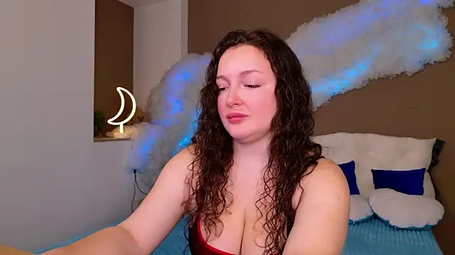 Snapshot of GloriNichols chatting on November 9, 8:18 am GloriNichols online show from November 9, 8:18 am