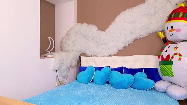 Snapshot of GloriNichols chatting on November 28, 6:02 am GloriNichols online show from November 28, 6:02 am