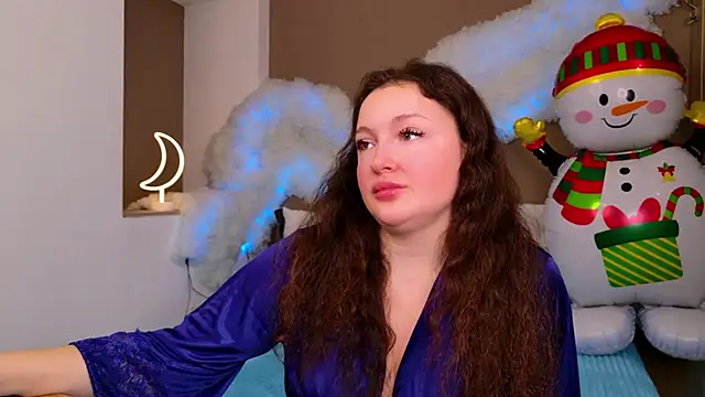 Snapshot of GloriNichols chatting on December 2, 6:37 am GloriNichols online show from December 2, 6:37 am