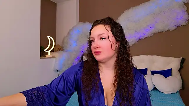 Snapshot of GloriNichols chatting on November 20, 8:04 am GloriNichols online show from November 20, 8:04 am