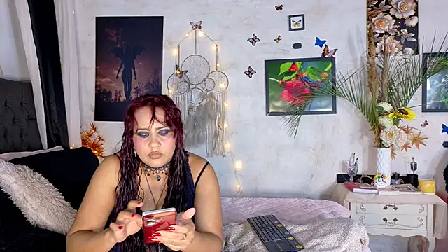 Snapshot of Kyara_Queen chatting on July 14, 6:14 pm Kyara Queen online show from July 14, 6:14 pm