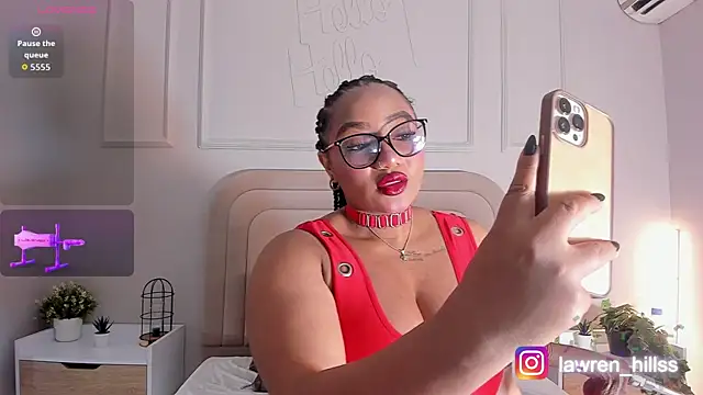 Snapshot of Lilithcaballero chatting on November 12, 4:05 am Lilithcaballero online show from November 12, 4:05 am