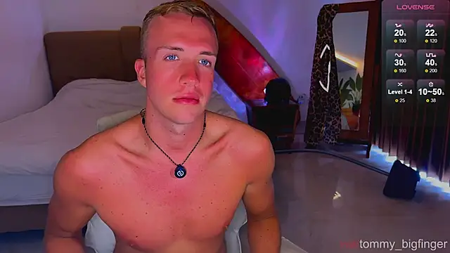 tommy cumfinger online show from November 26, 2:22 am