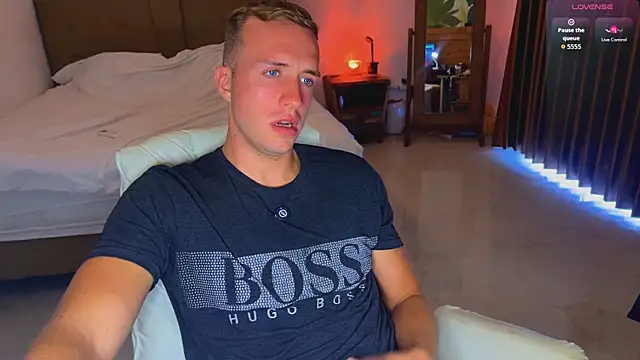 tommy cumfinger online show from April 3, 5:36 am