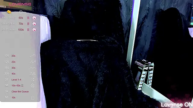 Snapshot of VyxenXBig_cock chatting on July 5, 12:23 pm VyxenXBig cock online show from July 5, 12:23 pm